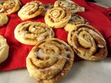 Cinnamon Bun Cookies