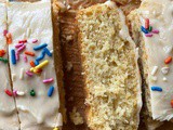 ‘Krispy Kreme’ Style Doughnut Cake Bars