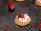 Strawberry Cheesecake Cookies