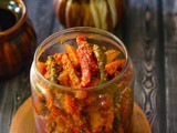 Gajar Mooli Ka Achar ,Carrot and Radish Pickle