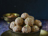 Gond ke Ladoo, Panjiri Ladoo, Punjabi Pinni Recipe