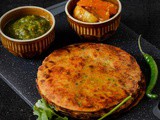 Makki Aloo Paratha, How To Make Makki Aloo Ka Paratha