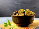 Palak Methi Muthiya / Steamed Spinach Dumplings