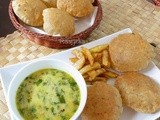 Saunth ki Subzi and Dhaniya Poori / Ginger stew and puffed spiced bread