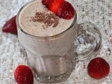 Strawberry chocolate milk shake/quick and easy milk shakes recipes/Mahas own recipes/kids favorite drinks