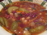 Copycat Olive Garden Minestrone Soup