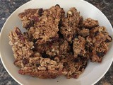 Crunchy Granola clusters