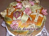 Mala kuvarica - zlatne ruke: bela torta s crvenim grejpfrutom