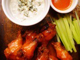 Buffalo wings with blue cheese dip