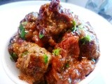 Meatballs in tomato sauce (albondigas en salsa)