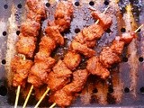 Spanish moorish skewers: pinchos morunos