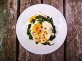 Turkish poached eggs in yogurt (cilbir)