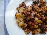 Weekend pleasures: a hash in the pan! (perfect corned beef hash)