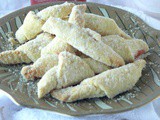 Jam filled shortbread cookies /biscuits