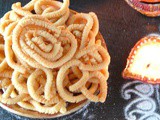 Onion murukku recipe /masala thenkuzhal/vengaya murukku