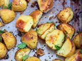 Delicious Garlic Roasted Potatoes