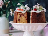 Gâteau au chocolat blanc aux fraises