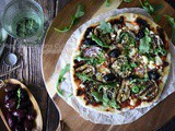 Pizza à la poêle, aubergines rôties et Feta