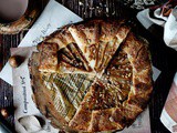 Tarte rustique aux poires et aux noisettes