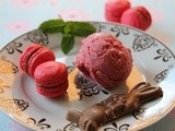 Assiette Dessert (Macarons, Glace Fraise et Chocolat)