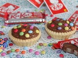 Tartelettes à la Mousse de Kit-Kat et Mini Smarties