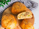 Buns au boeuf haché et petit pois