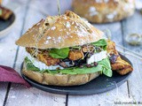 Burger végétarien au tempeh et chèvre