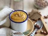 Soupe de butternut et lentille corail aux noisettes