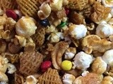 Caramel Snack Mix