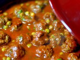 Kafta fil Tagine (Moroccan Spiced Meatball Tagine)