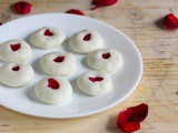 Rose Sandesh Recipe | Bengali Sandesh Recipe