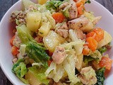 Hruskava salata od kelja s piletinom