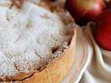Κλειστή Μηλόπιτα με Amaretti - Apple pie with Amaretti