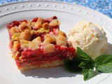 Strawberry Rhubarb Shortbread Bars