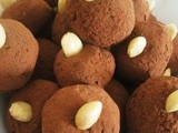 Chocolate-Amlou Truffles / Truffes Au Chocolat et Amlou