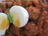 طجينْ الكْفْتَة وْ الْبيظْ/Moroccan Kefta Tagine with Tomato and Eggs!/Tajine Kefta Marocain aux Oeufs et Tomates! [Flickr]