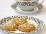 Gluten-free, Sugar-free Almond Cookies