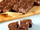 3 Ingredients Chocolate Fudge – Crunchy 3 Ingredients Chocolate Fudge