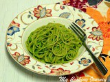 Basil-Pine Nut Pesto / Pesto Alla Genovese