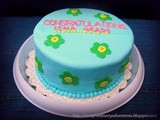 Simple fondant cake for Sofia's Graduation