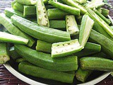 Fried okra with black lentils and spices – a delicious fried okra recipe