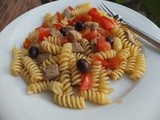 Fusilli with fresh tuna, olives and tomatoes