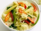 Thai style veg curry