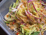Kerabu Mangga @ Raw Mango Salad With Deboned Chicken Feet 泰式芒果鸡脚沙拉