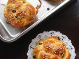 Mini Festive Challah Bread