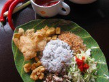 Nasi Kerabu Kelantan 吉蘭丹藍花飯