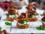 Canapés au pain d’épice et figues séchées