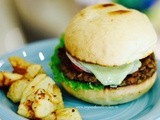 The best bulgur-bean burger with fast fries