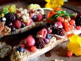 Baguette aux fruits rouges et jambon de Parme(baguette with red berries and Pama ham)..and a sign for every shop