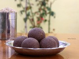 Ellu Urundai | Til Ke Ladoo | Sesame Laddu